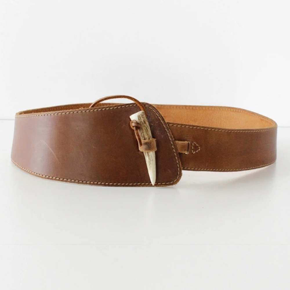 Vintage Banana Republic Horn Toggle Belt Brown Leather Made in England‎ Size 28